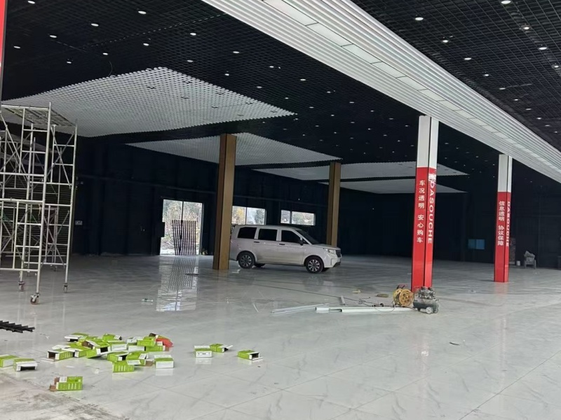 griliato open cell ceiling application