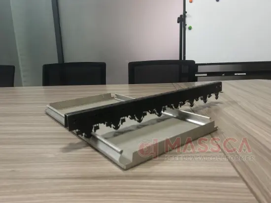 linear strip ceiling machine